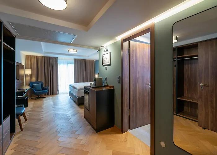 Unico Boutique Hotel *